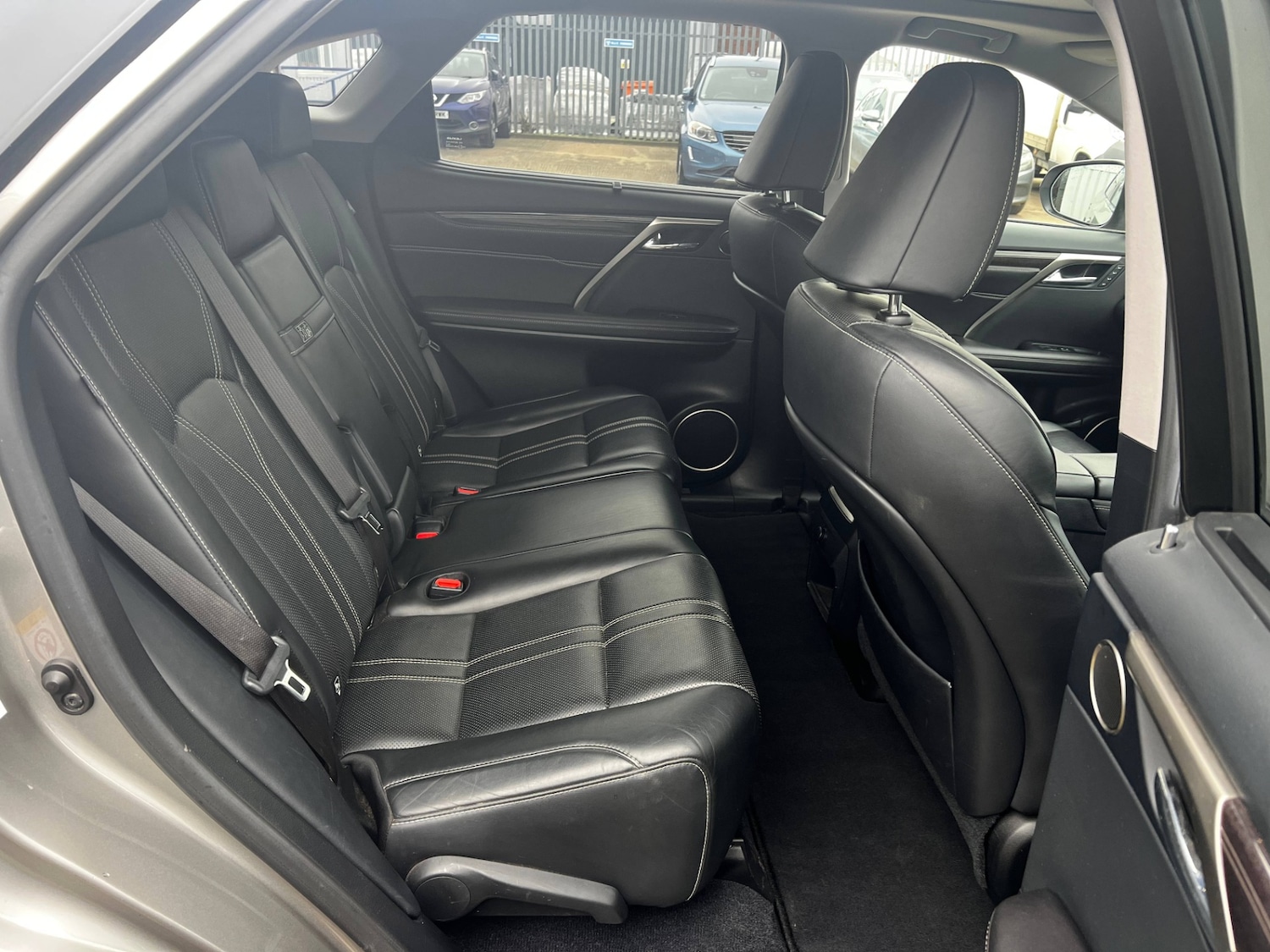 Used Lexus RX 2017 for sale - 77775958: Photo 35