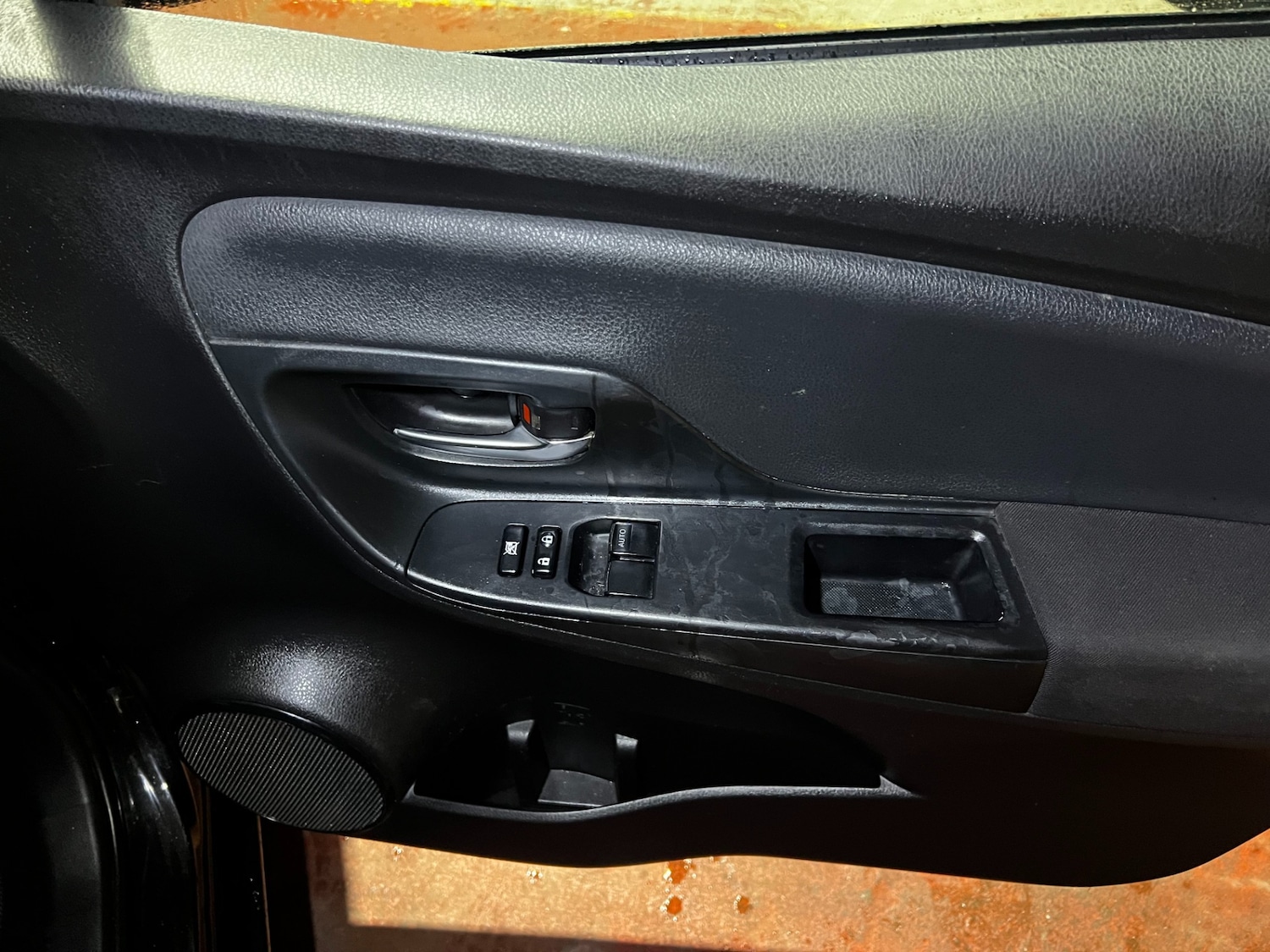 Used Toyota Yaris 2017 for sale - 77517556: Photo 16