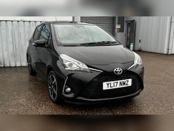 2017 (17) - 1.5 VVT-i Design 5dr