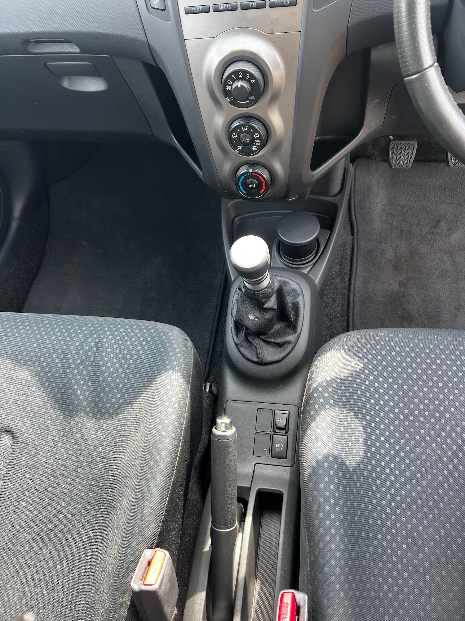 Used Toyota Yaris 2010 for sale - 78025819: Photo 19