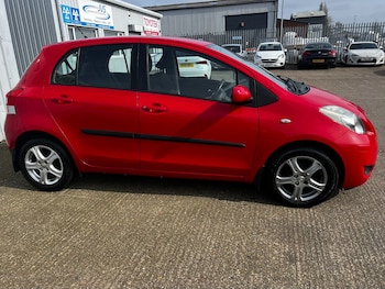Used Toyota Yaris 2010 for sale - 78025819: Photo