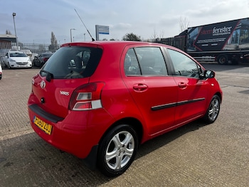 Used Toyota Yaris 2010 for sale - 78025819: Photo