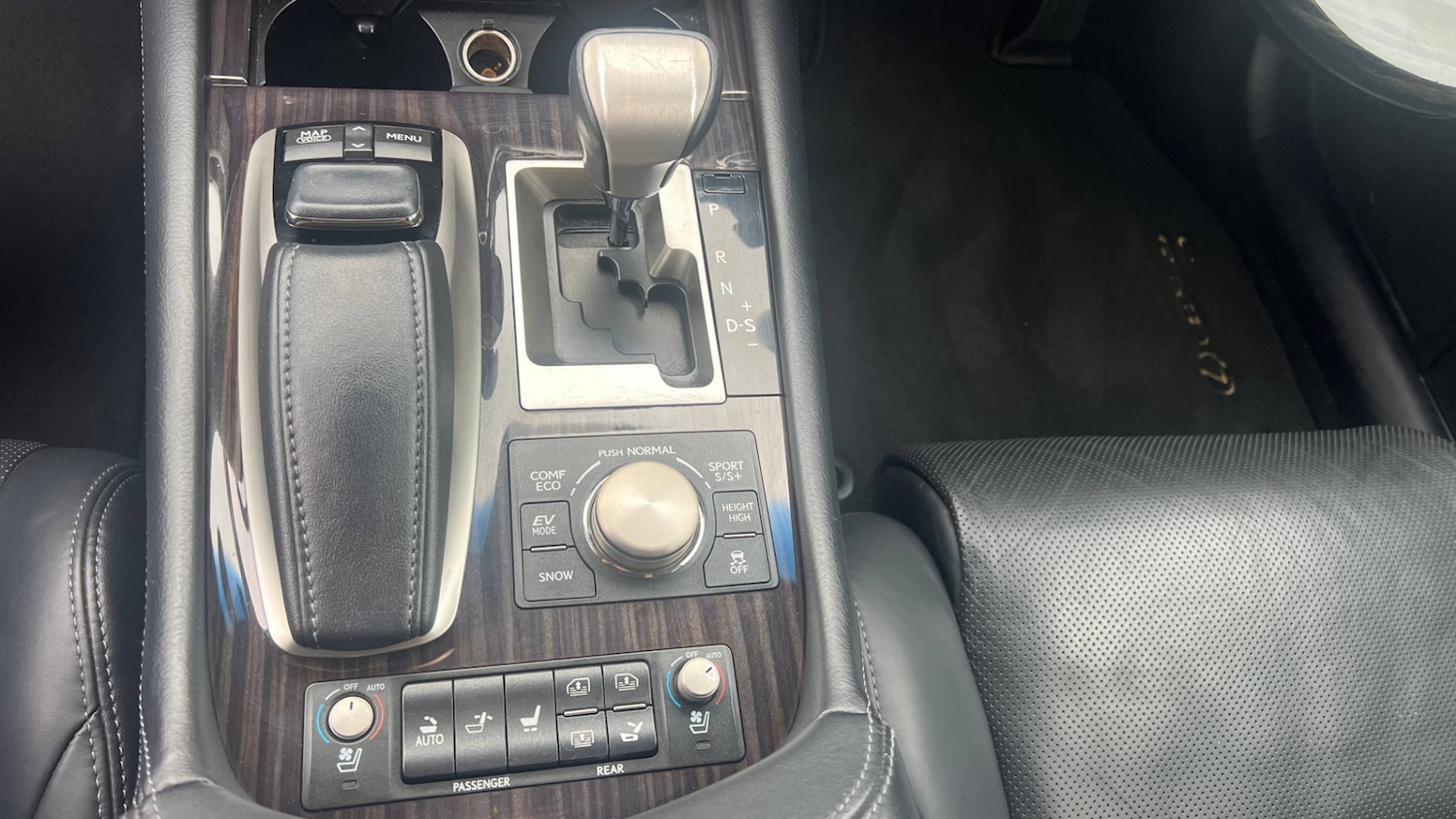 Used Lexus LS 2015 for sale - 77032808: Photo 14