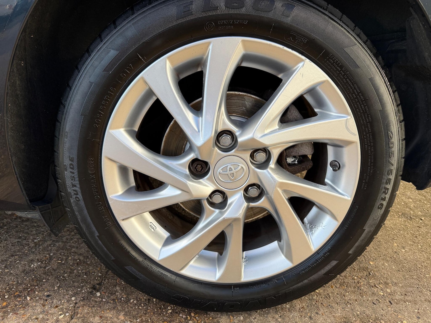 Used Toyota Auris 2015 for sale - 76801177: Photo 22