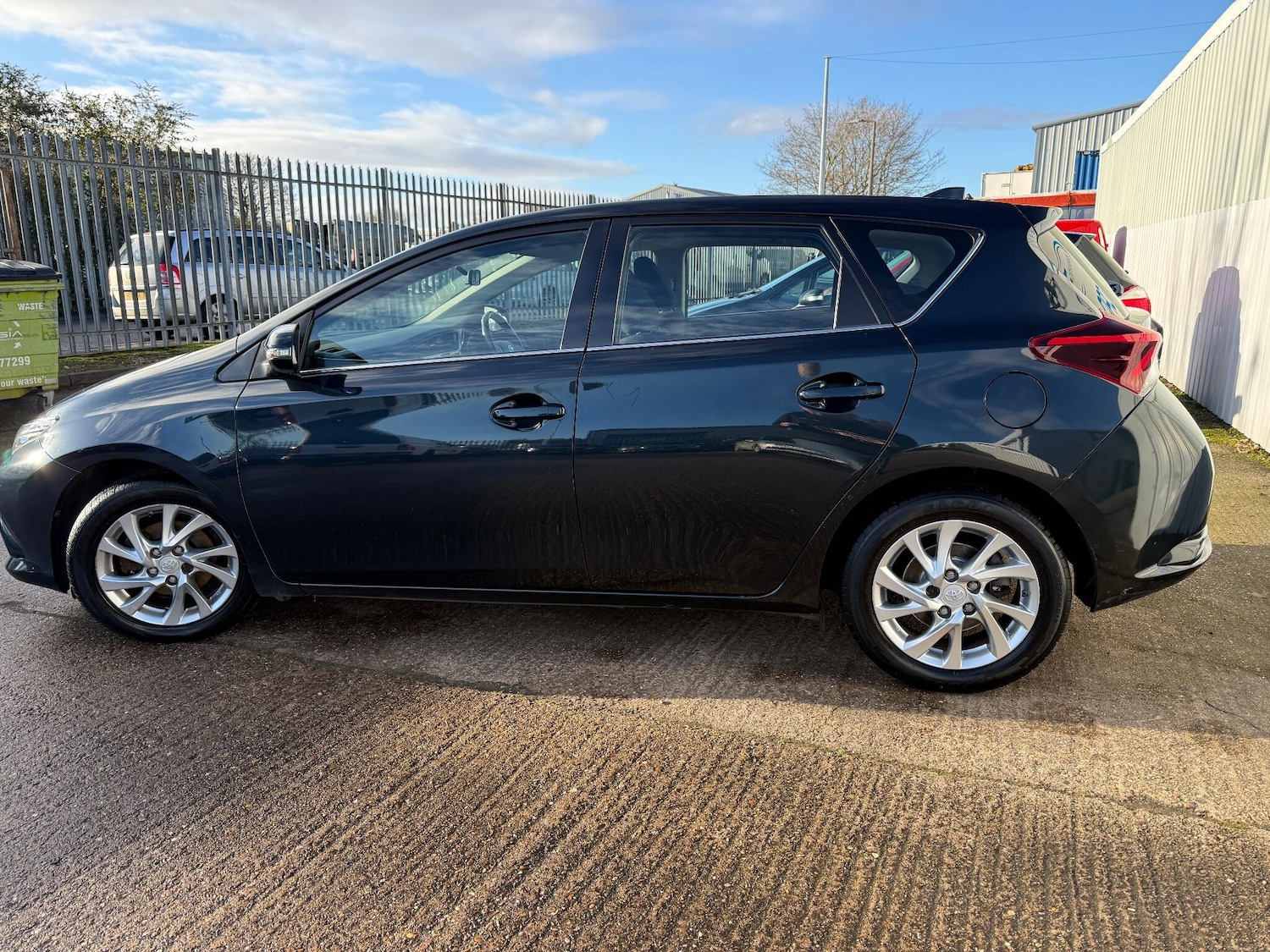 Used Toyota Auris 2015 for sale - 76801177: Photo 7