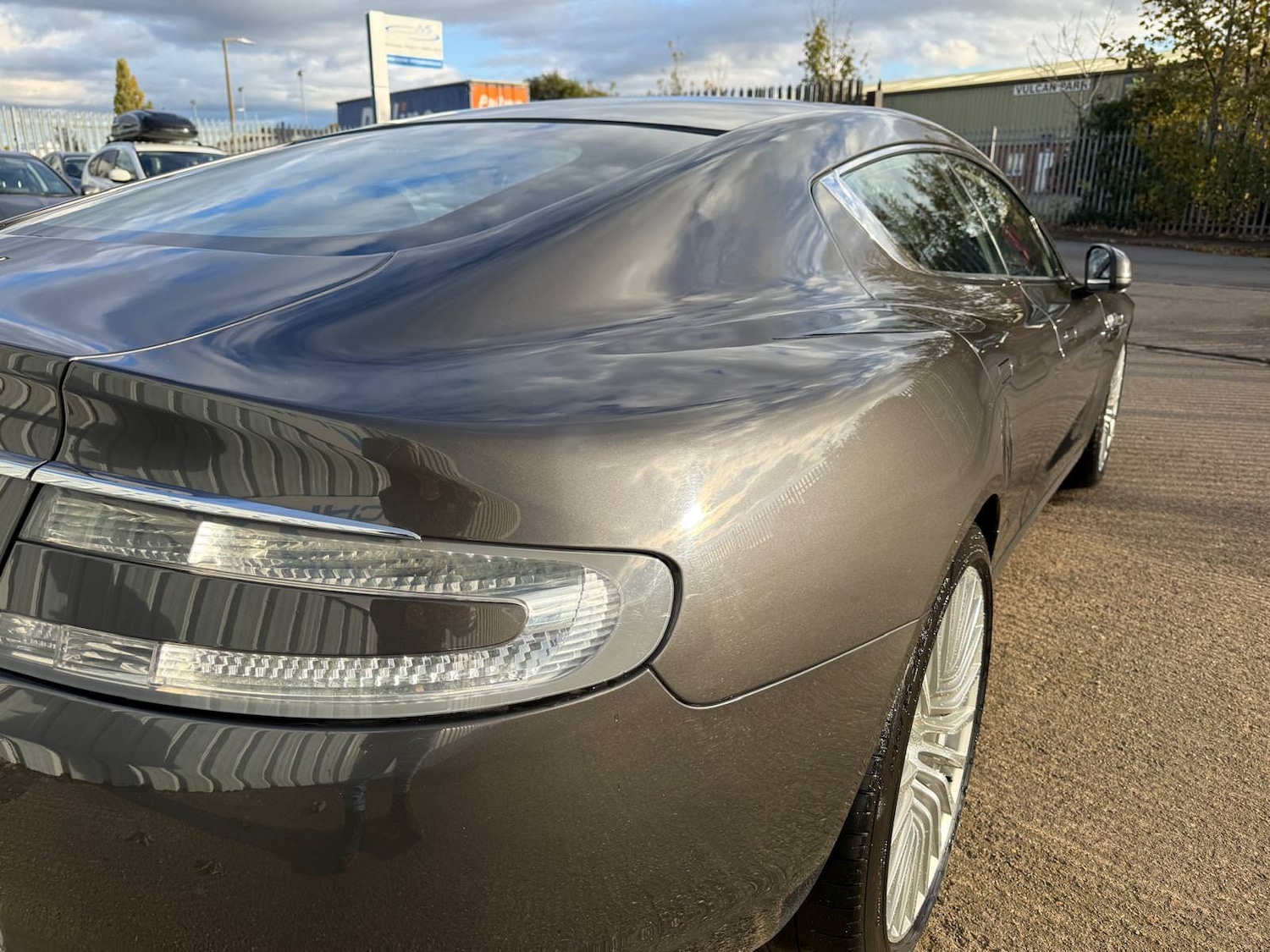 Used Aston Martin Rapide 2012 for sale - 77167766: Photo 4