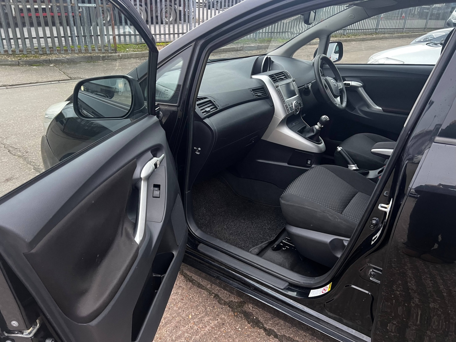 Used Toyota Verso 2011 for sale - 77601975: Photo 22