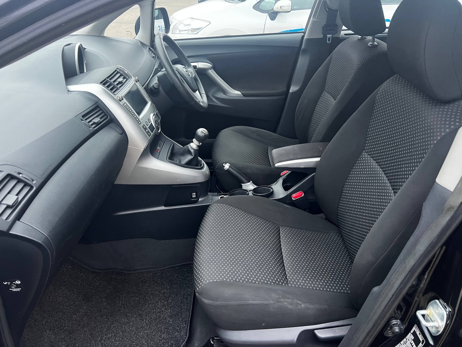 Used Toyota Verso 2011 for sale - 77601975: Photo 24