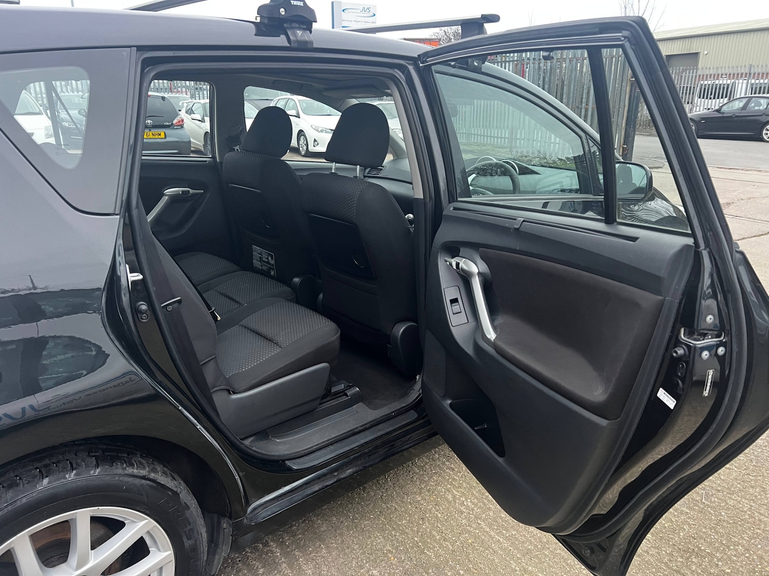 Used Toyota Verso 2011 for sale - 77601975: Photo 31