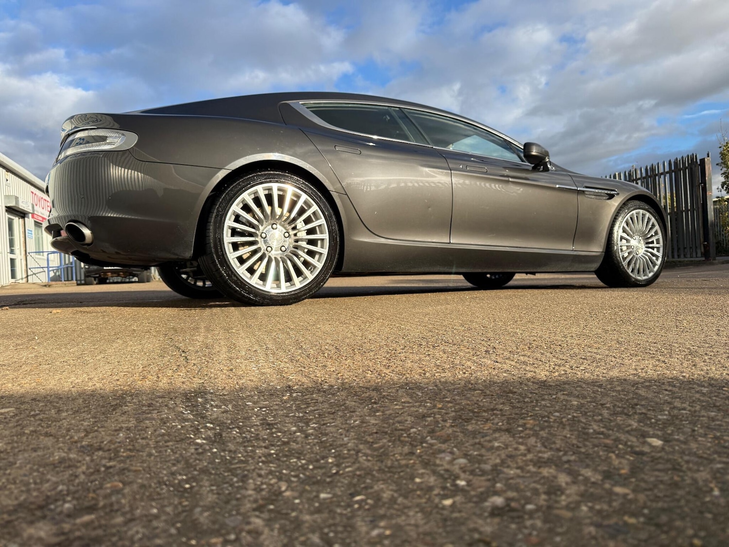 Used Aston Martin Rapide 2012 for sale - 76802273: Photo 17