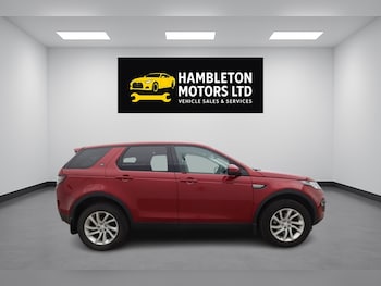 Used Land Rover Discovery Sport 2017 for sale - 78932701: Photo