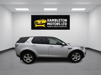 Used Land Rover Discovery Sport 2017 for sale - 78531870: Photo