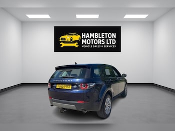 Used Land Rover Discovery Sport 2015 for sale - 78538033: Photo