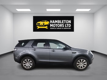 Used Land Rover Discovery Sport 2015 for sale - 79048130: Photo
