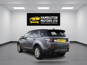 Used Land Rover Discovery Sport 2015 for sale - 79048130: Photo