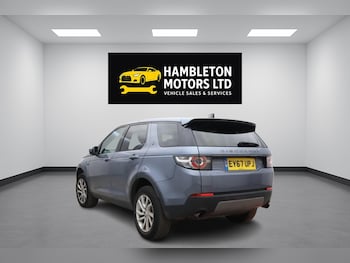 Used Land Rover Discovery Sport 2017 for sale - 79361155: Photo