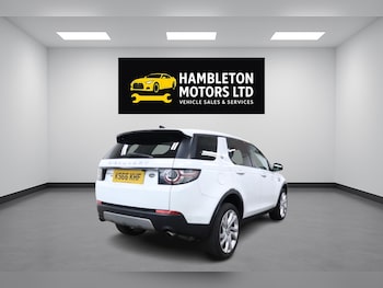 Used Land Rover Discovery Sport 2016 for sale - 78694621: Photo
