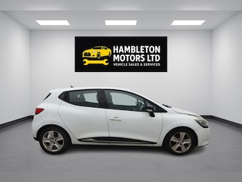 Used Renault Clio 2015 for sale - 79121311: Photo