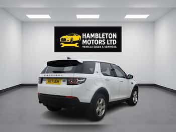 Used Land Rover Discovery Sport 2017 for sale - 79820025: Photo