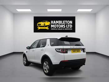 Used Land Rover Discovery Sport 2017 for sale - 79820025: Photo