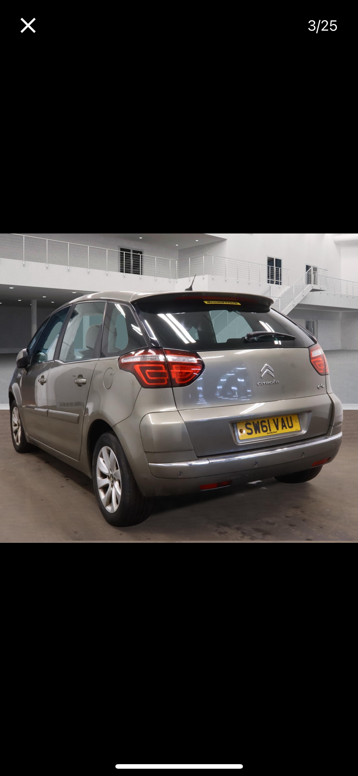 Used Citroen C4 Picasso 2011 for sale - 77734919: Photo 3