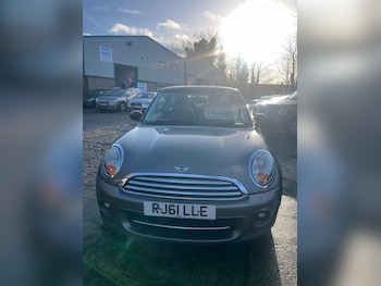 2011 (61) - 1.6 Cooper D 3dr