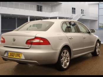 Used Skoda Superb 2010 for sale - 75092472: Photo