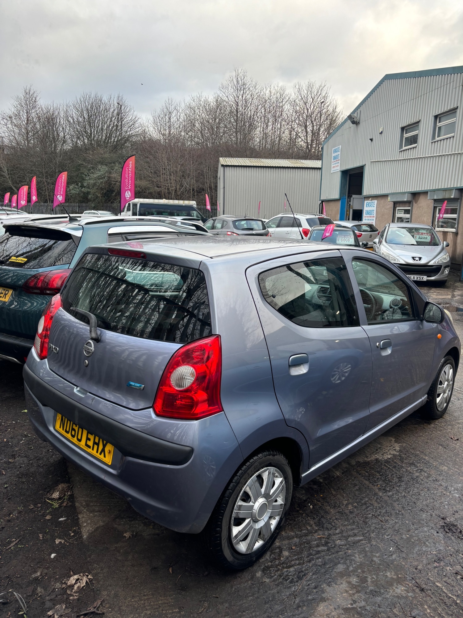 Used Nissan Pixo 2010 for sale - 77778744: Photo 4