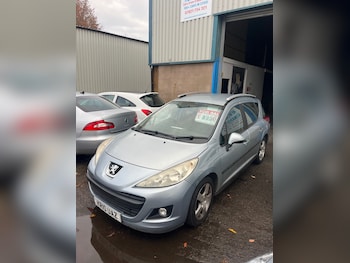 Peugeot - 207
