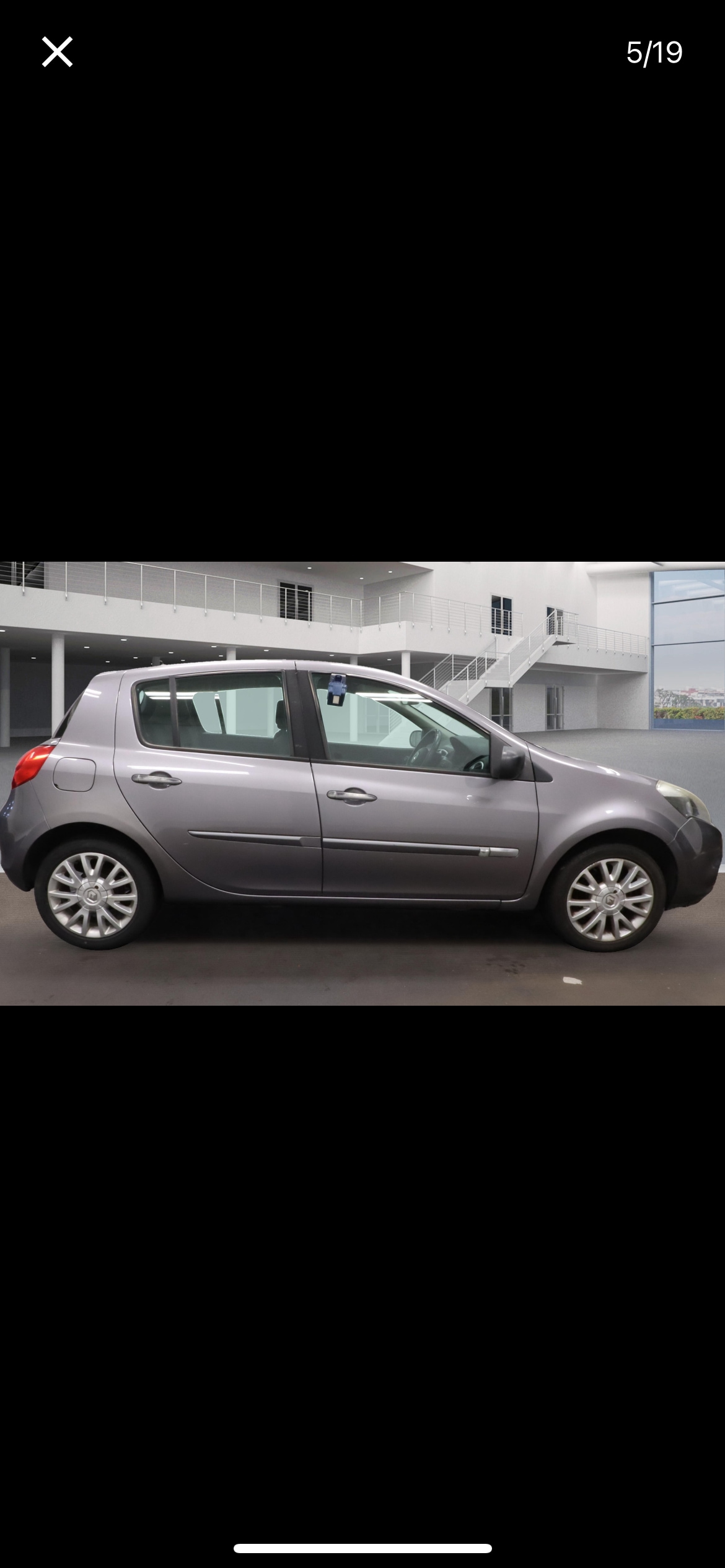 Used Renault Clio 2009 for sale - 76347281: Photo 4