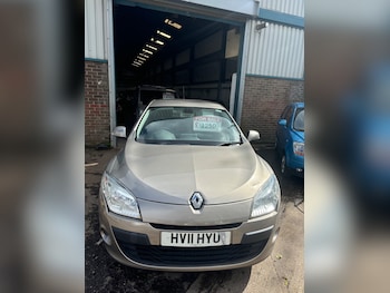 Used Renault Megane 2011 for sale - 78210175: Photo