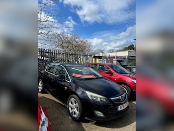 Used Vauxhall Astra 2011 for sale - 78144294: Photo