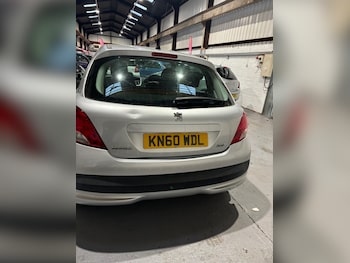 Used Peugeot 207 2010 for sale - 77735907: Photo