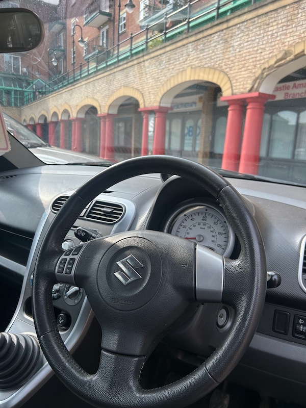 Used Suzuki Splash 2010 for sale - 74447868: Photo 6