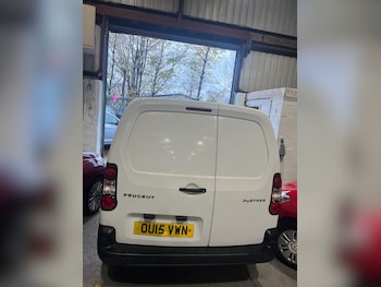 Used Peugeot Partner 2015 for sale - 76468823: Photo
