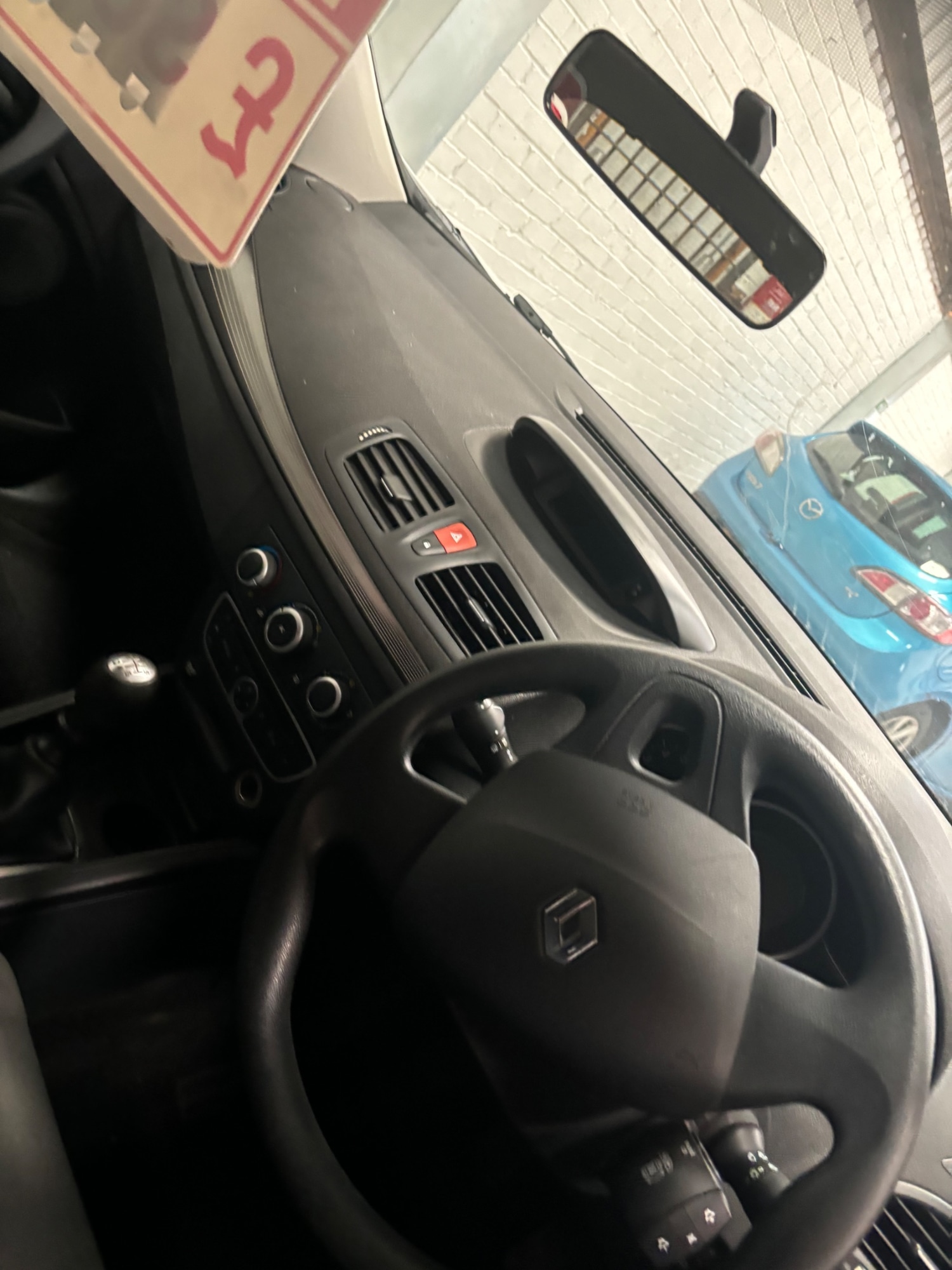 Used Renault Megane 2010 for sale - 78210925: Photo 6