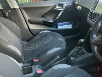 Used Peugeot 208 2014 for sale - 74218594: Photo