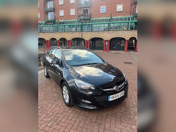 Vauxhall - Astra