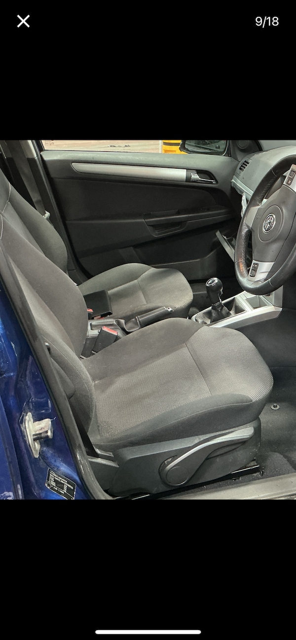 Used Vauxhall Astra 2010 for sale - 76273171: Photo 7