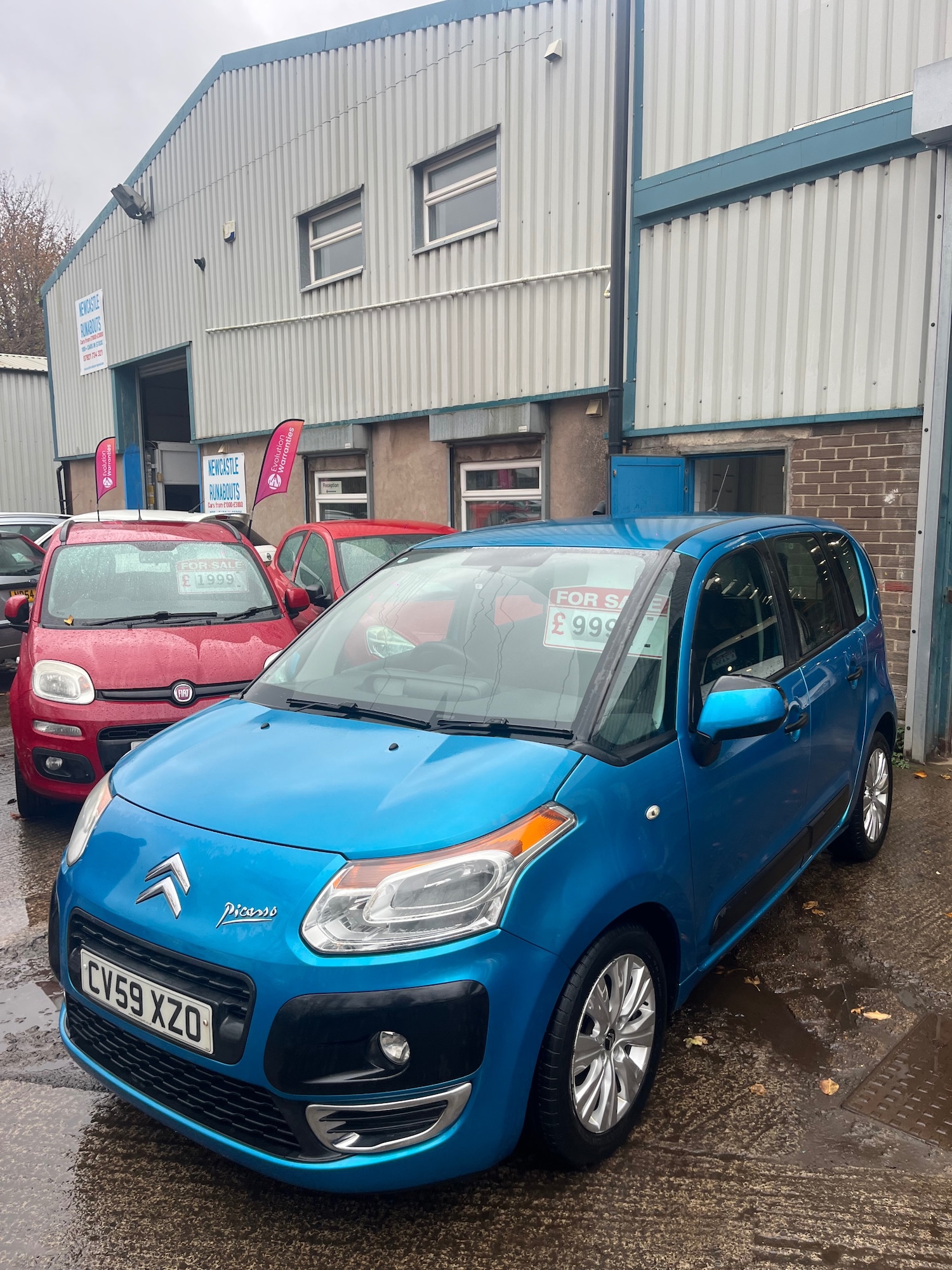 Used Citroen C3 Picasso 2009 for sale - 76542811: Photo 1