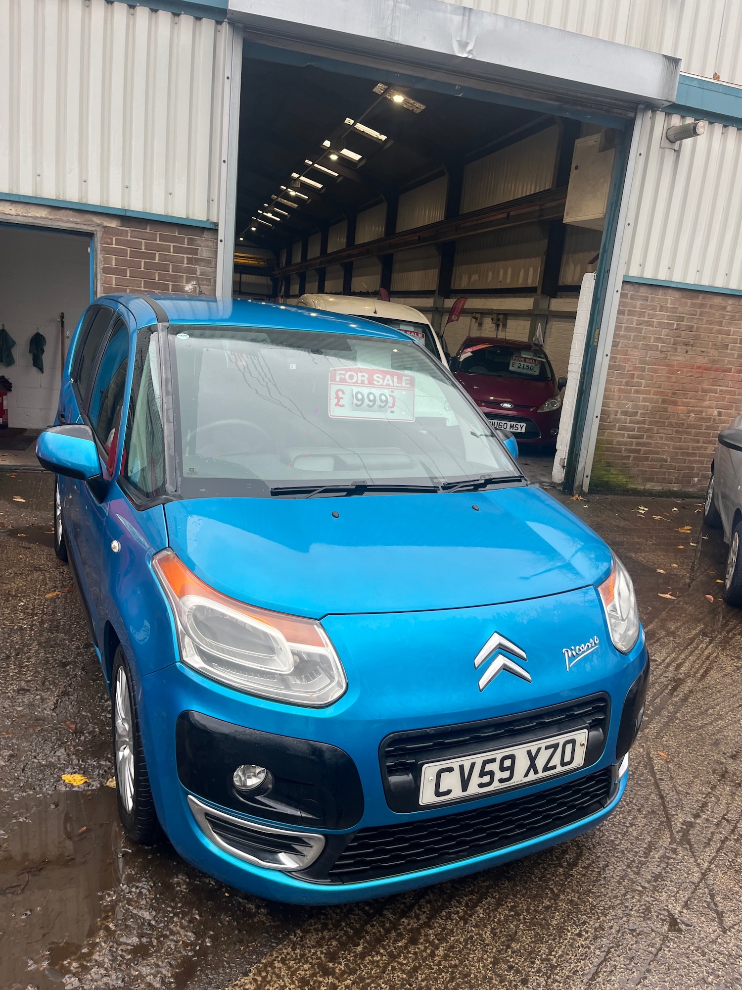 Used Citroen C3 Picasso 2009 for sale - 76542811: Photo 3