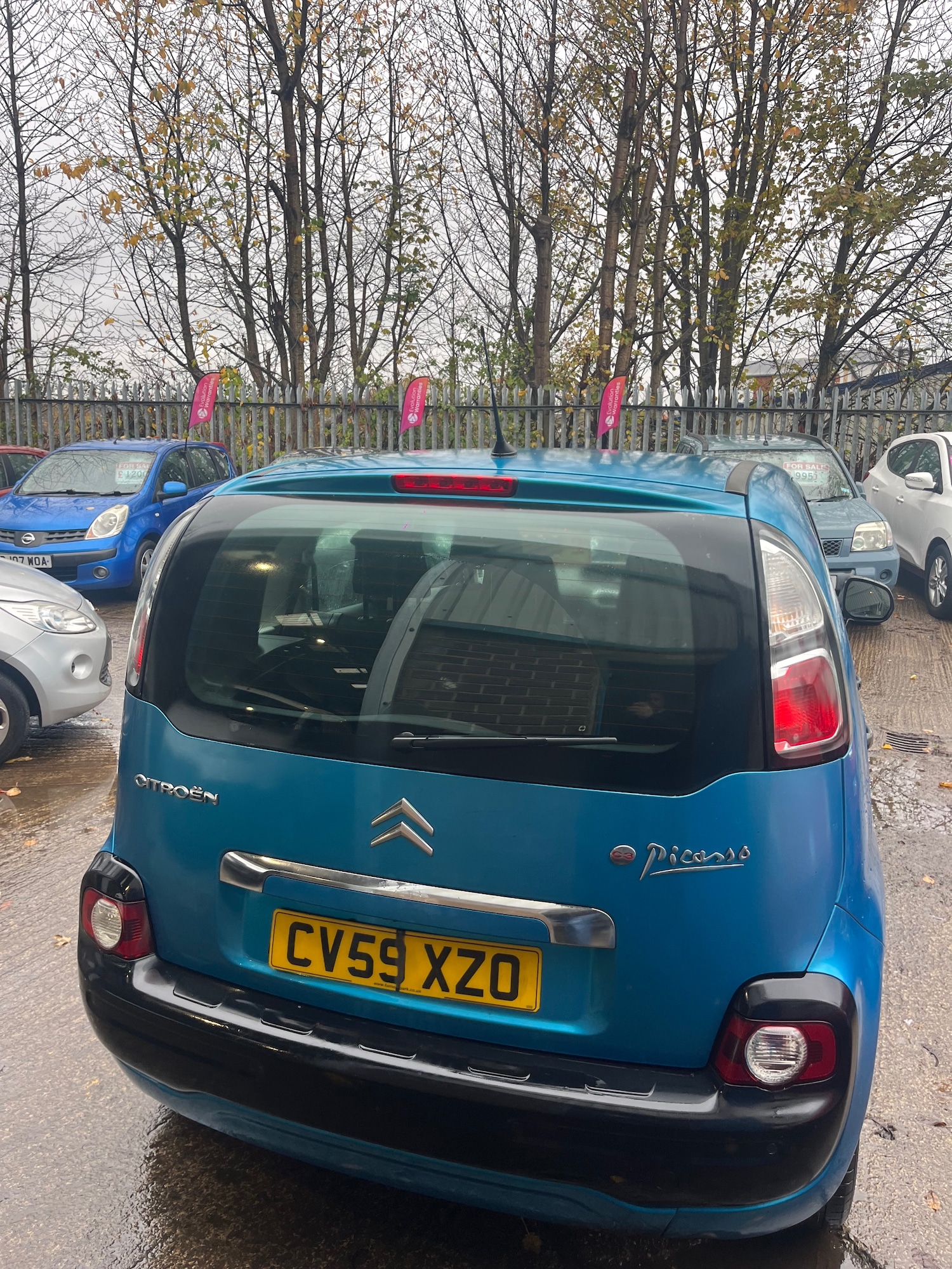 Used Citroen C3 Picasso 2009 for sale - 76542811: Photo 4