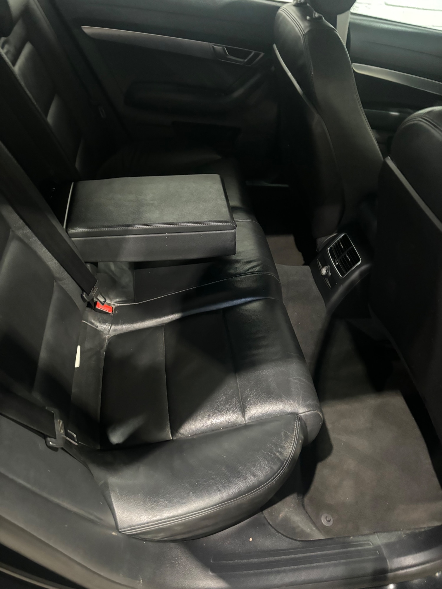 Used Audi A6 2010 for sale - 77947023: Photo 8