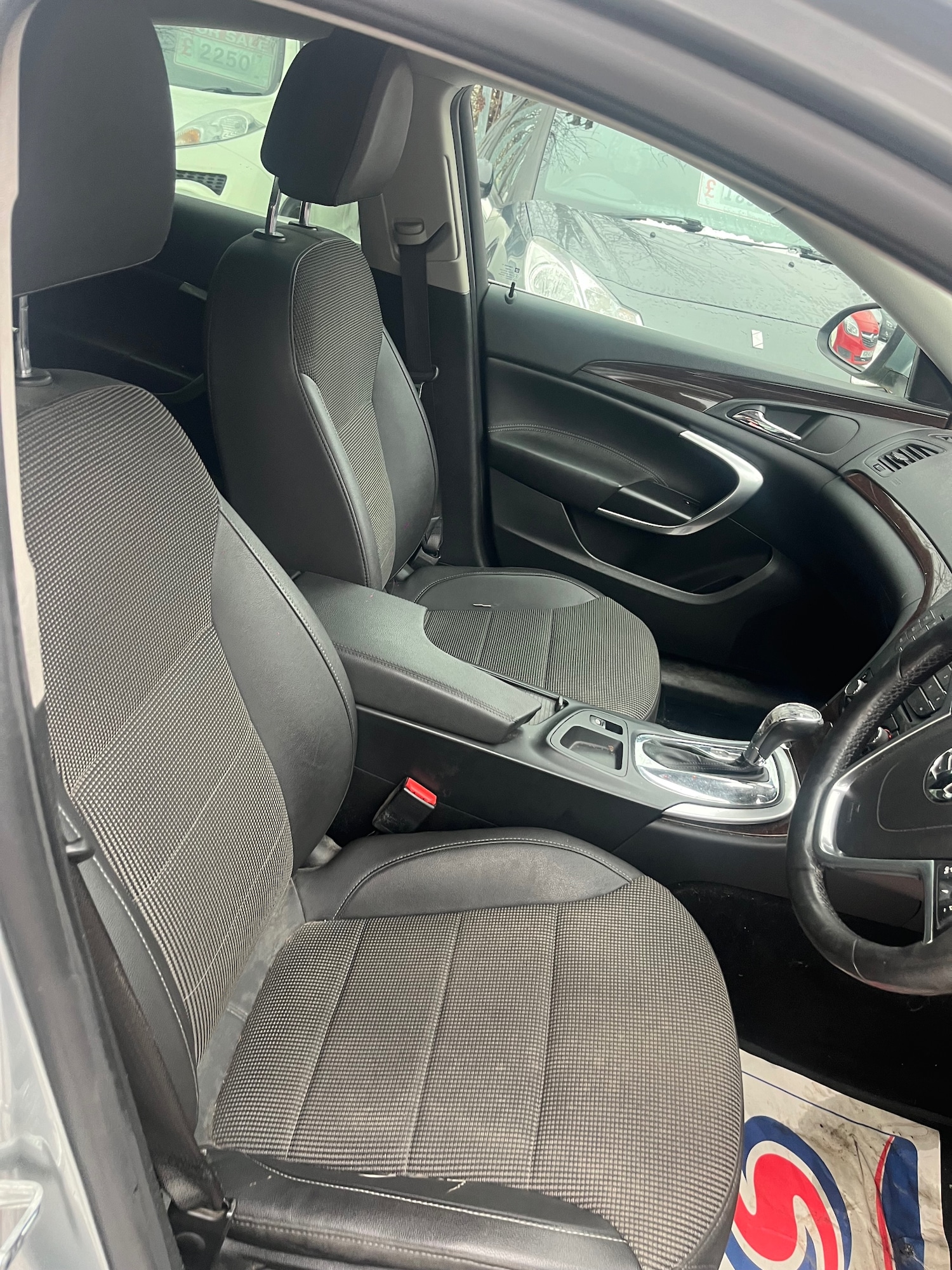 Used Vauxhall Insignia 2011 for sale - 77107869: Photo 5