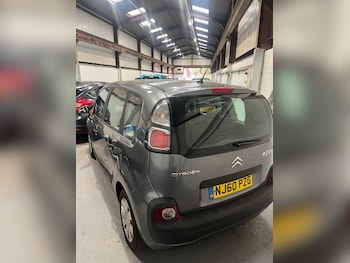 Used Citroen C3 Picasso 2010 for sale - 75862285: Photo