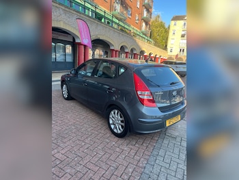 Used Hyundai i30 2009 for sale - 76231961: Photo 3