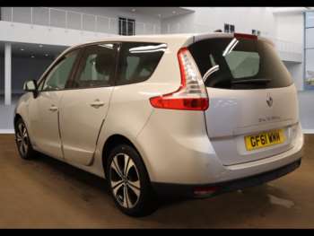 Used Renault Grand Scenic 2011 for sale - 74764368: Photo