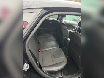 Used Ford Focus 2011 for sale - 77367361: Photo