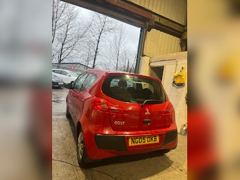 Used Mitsubishi Colt 2005 for sale - 76877400: Photo