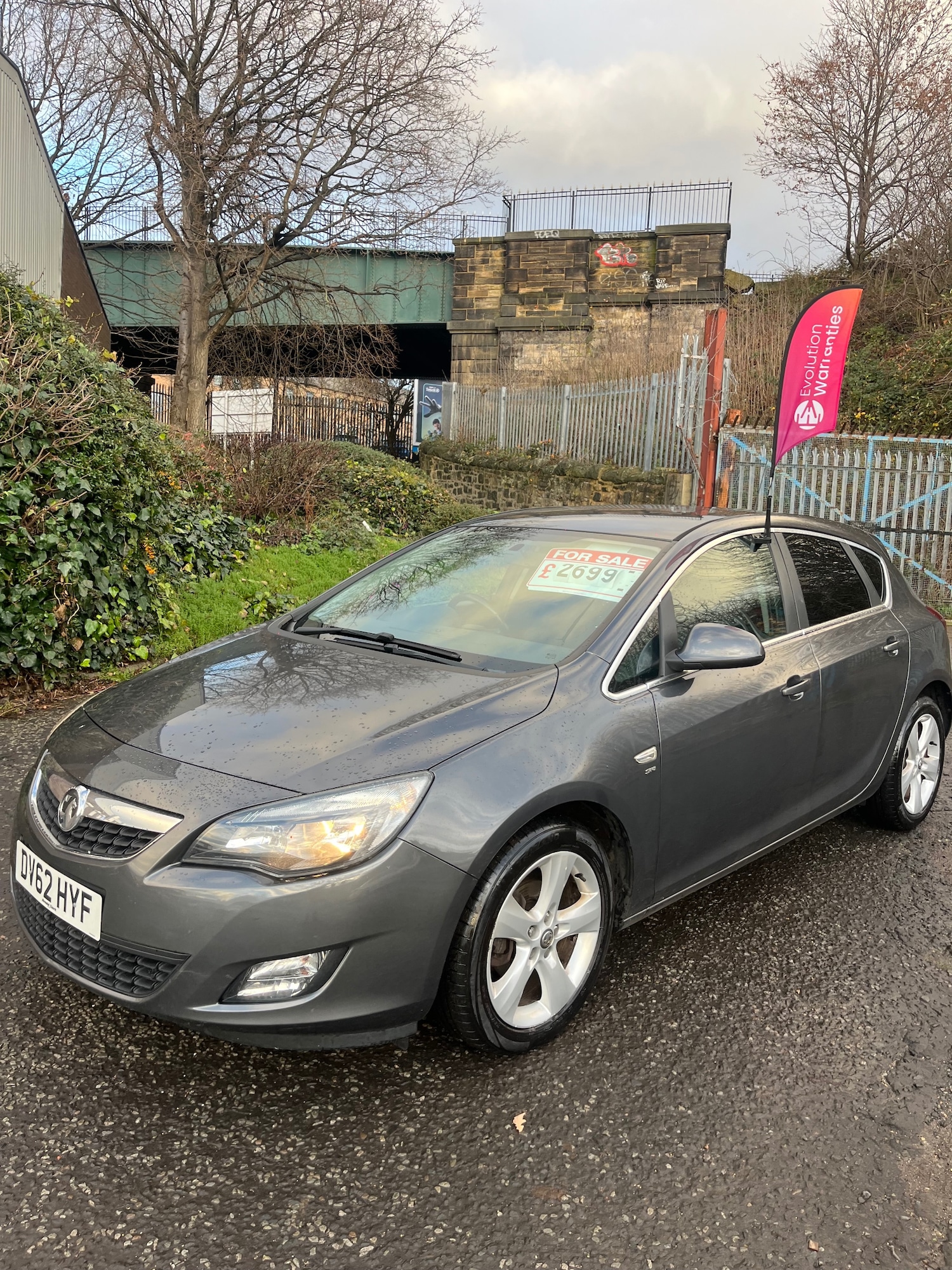 Used Vauxhall Astra 2012 for sale - 76969915: Photo 3